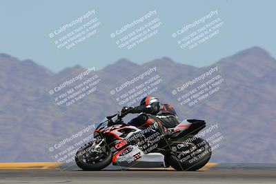 media/Apr-09-2023-SoCal Trackdays (Sun) [[333f347954]]/Turn 9 Side (140pm)/